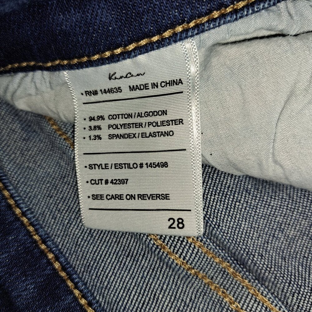 Kancan Estilo Denim Tapered Jeans Size 28 Distressed Blue Mid Rise Raw Hem - Picture 2 of 9
